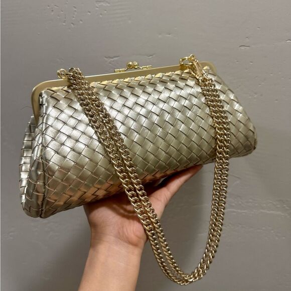 Gold Woven Leather Handmade Kisslock Baguette Bag/Crossbody/Multi Use Style - Picture 7 of 15